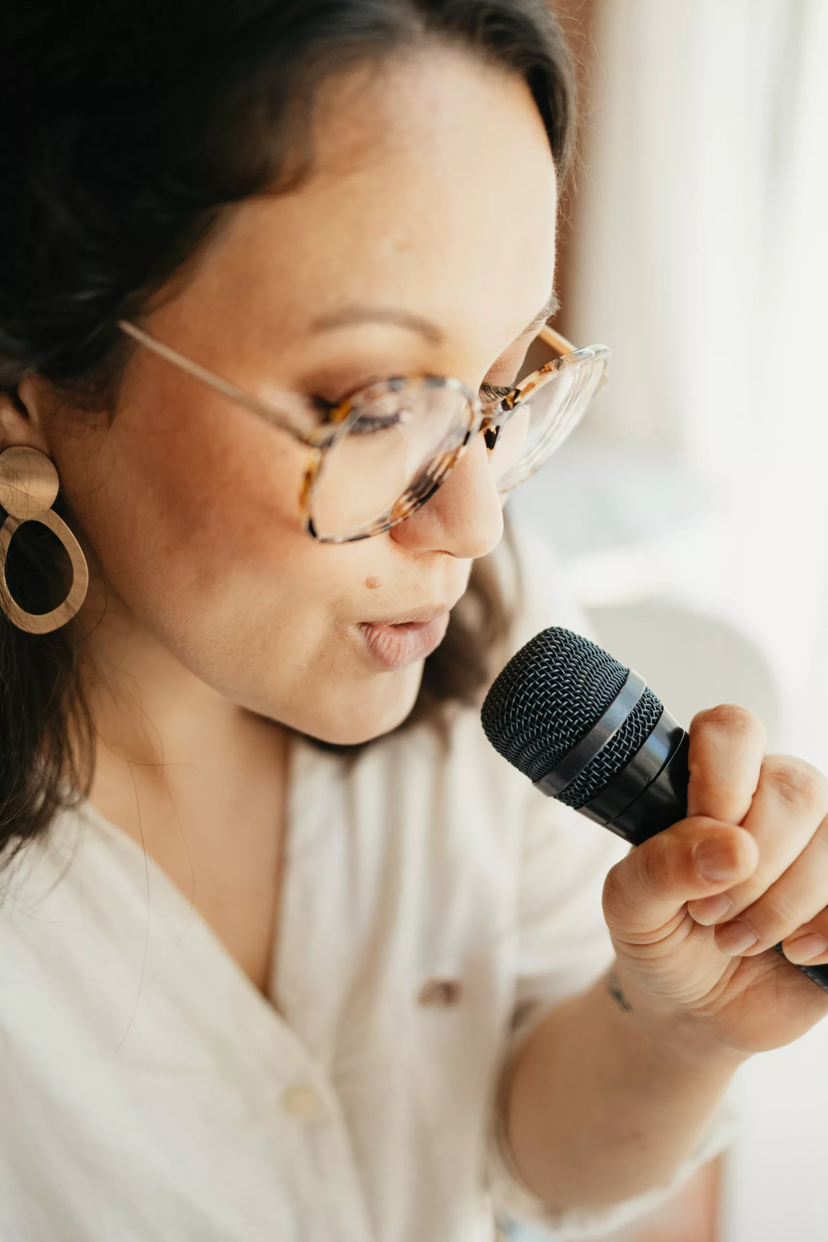 Chanteuse pour soirées d'été dans le Calvados